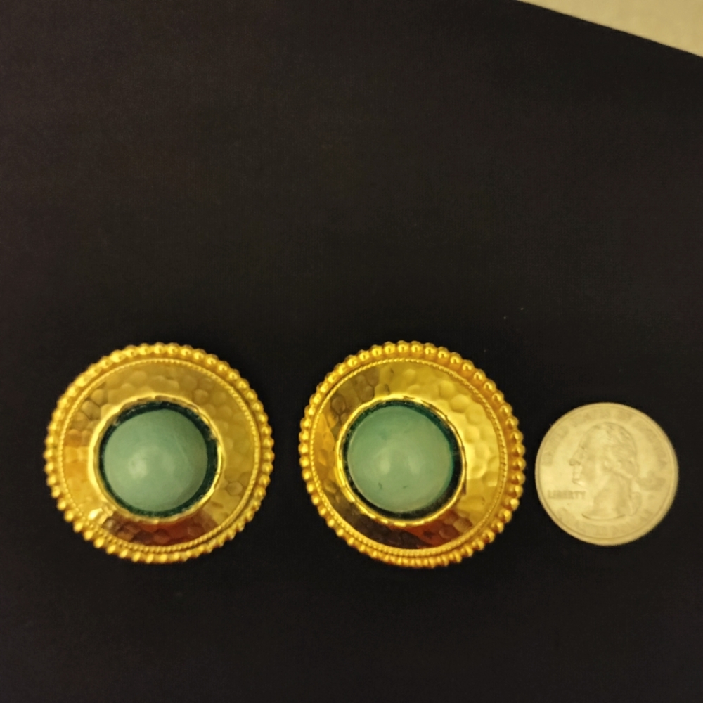 Vintage Earrings - Picture 2 of 3